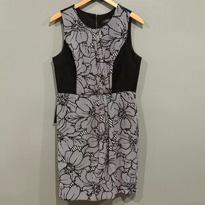 *NEW WITH TAGS* The Limited Black & White Size 10 Floral Sheath Midi Dress